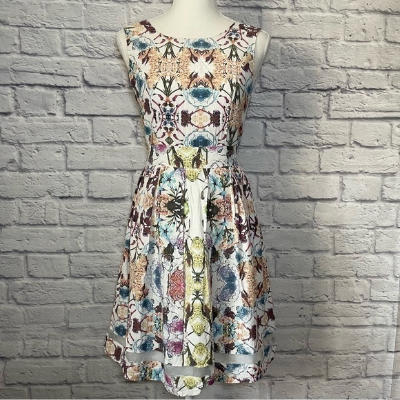 Ricki's Sleeveless Abstract Watercolor Tie Back Midi Dress Size 2 - Picture 2 of 12